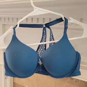 Victoria's Secret Sapphire Blue Bra with Lace 38C